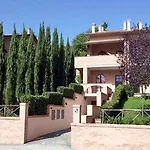 Carpediem Assisi Living Club Aparthotel Piano Delle Pieve